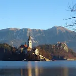 Hostel Life Slovenia *