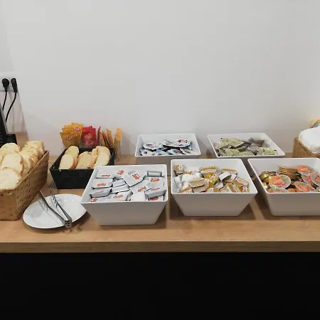 Life Slovenia Vandrerhjem Radovljica