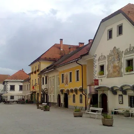 Vandrerhjem Life Slovenia Radovljica
