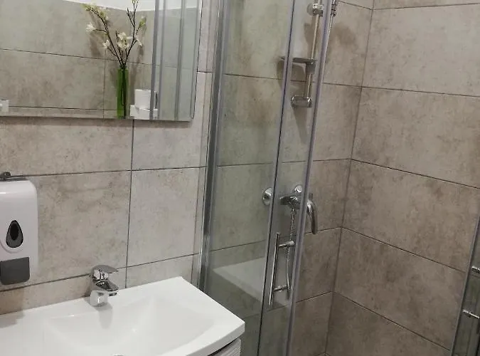 Life Slovenia Hostel